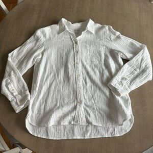 J. Crew large women’s crepe White Button-Up Shirt